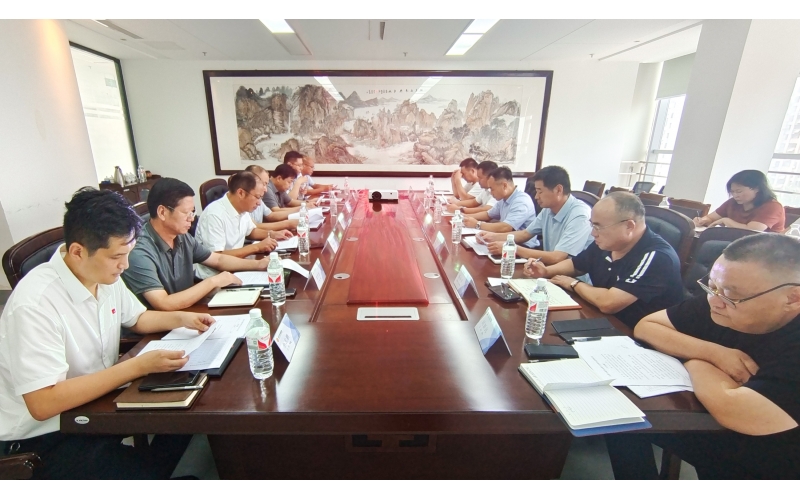 堅(jiān)定信心 破局立勢(shì)丨東營(yíng)市建筑業(yè)聯(lián)合會(huì)第五屆理事會(huì)第一次會(huì)長(zhǎng)辦公會(huì)在天華實(shí)業(yè)集團(tuán)召開