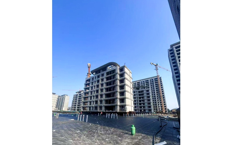 實(shí)干當(dāng)“夏”戰(zhàn)高溫 河北東城御府項(xiàng)目攻堅(jiān)正當(dāng)時(shí)